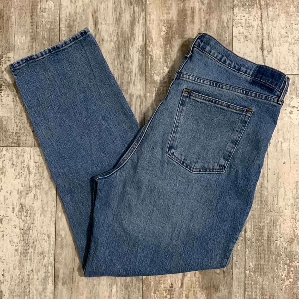 Abercrombie & Fitch The 90’s Straight Ultra High Rise